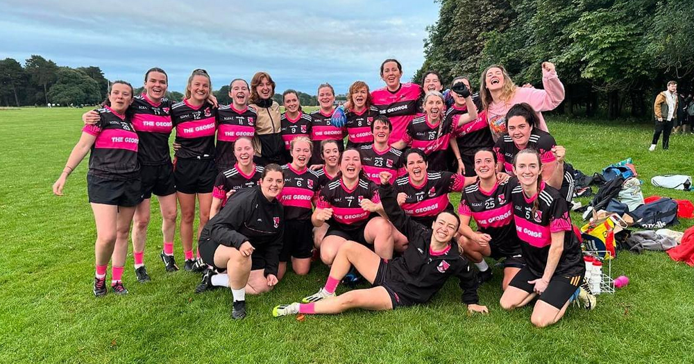 Dublin's Womens+ Na Gaeil Aeracha, who qualified for the GAA Cup final, posing for a group foto on a field.